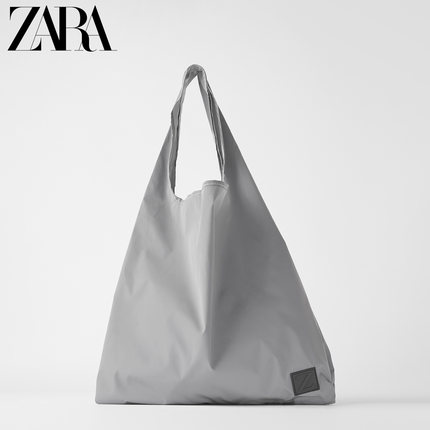 ZARA 新款 TRF 女包 灰色反光材质可折叠单肩购物包 17823004004