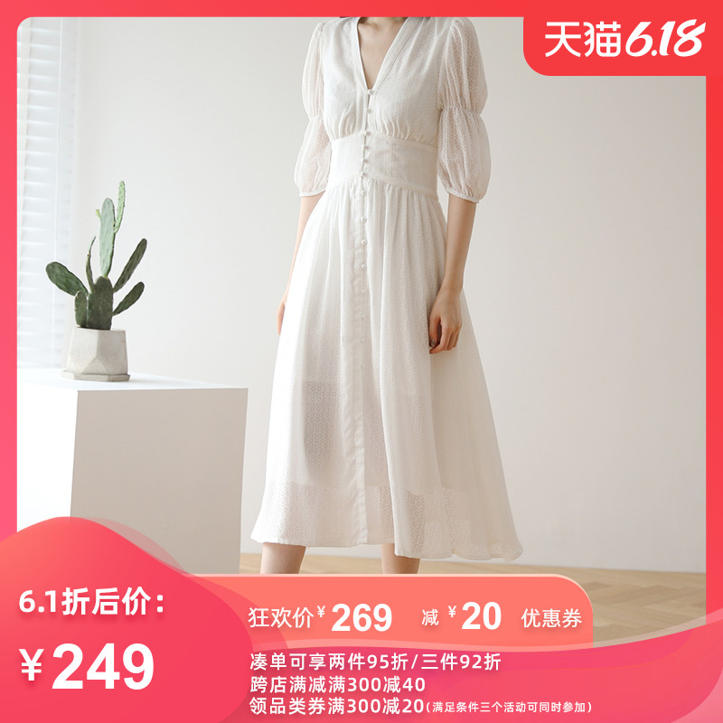 2020夏新款流行甜美收腰显瘦白色连衣裙仙女超仙高端气质裙子Q717